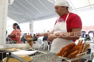 FERIA DEL MOLOTE . CHOLULA