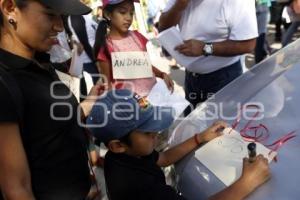 MANIFESTACIÓN PRO ARBOLES . BULEVAR HERMANOS SERDÁN