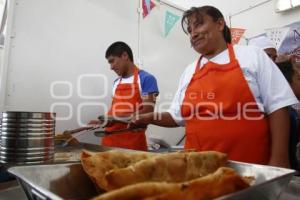 FERIA DEL MOLOTE . CHOLULA