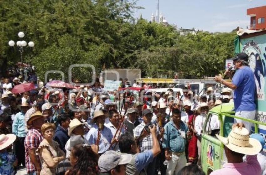 CARAVANA RUMBO A LA CDMX . ACATLÁN