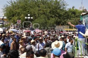 CARAVANA RUMBO A LA CDMX . ACATLÁN