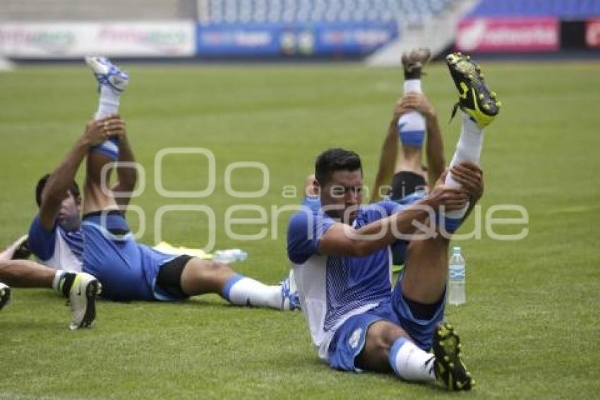 ENTRENAMIENTO . CLUB PUEBLA