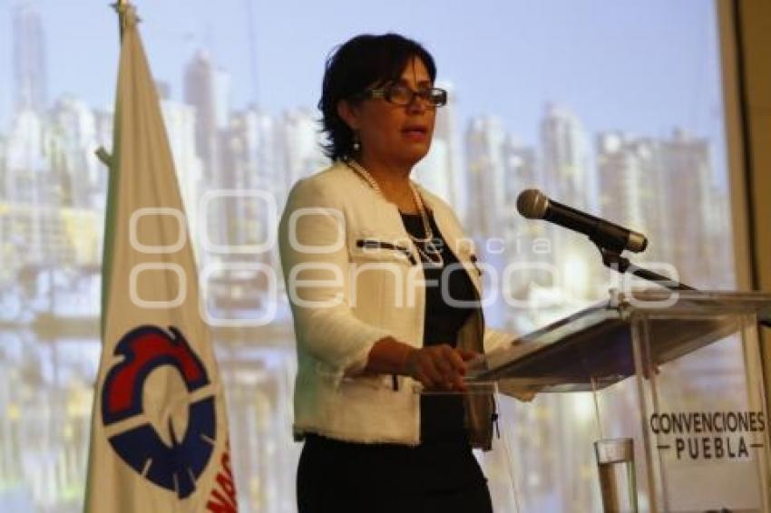CONVENCIÓN NACIONAL CANACINTRA . ROSARIO ROBLES
