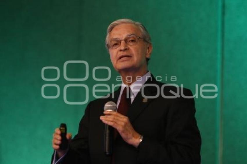 CONVENCIÓN NACIONAL CANACINTRA . LUIS ERNESTO DERBEZ