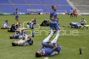 ENTRENAMIENTO . CLUB PUEBLA