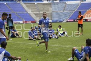 ENTRENAMIENTO . CLUB PUEBLA