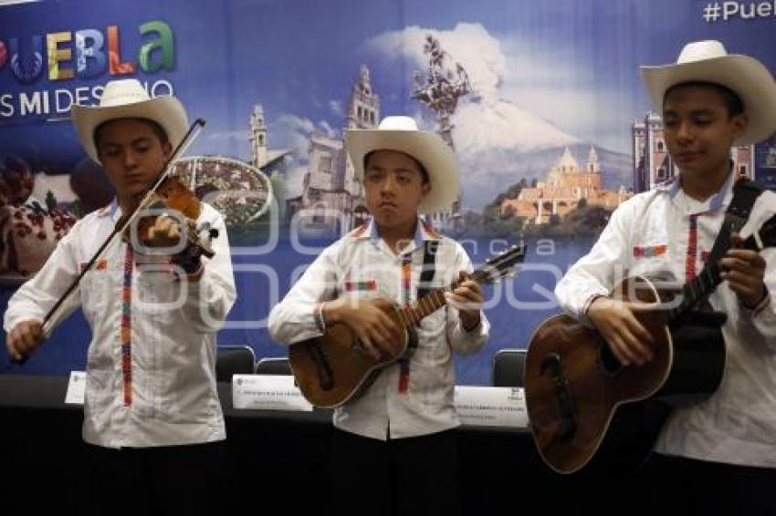 TURISMO . FERIA DE HUAUCHINANGO