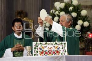 MISA DOMINICAL . CATEDRAL