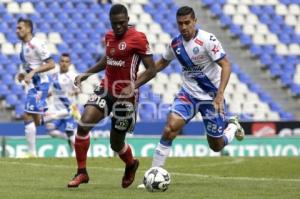 FÚTBOL . CLUB PUEBLA VS XOLOS