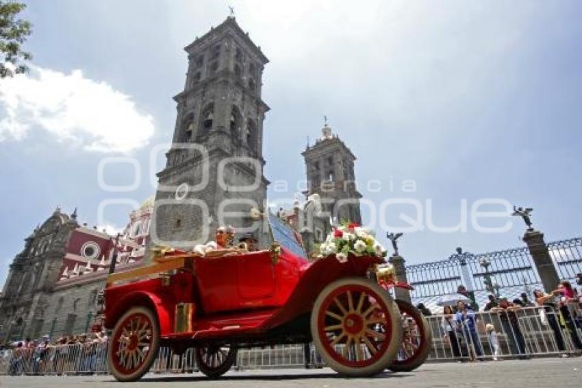 COMBATE DE FLORES