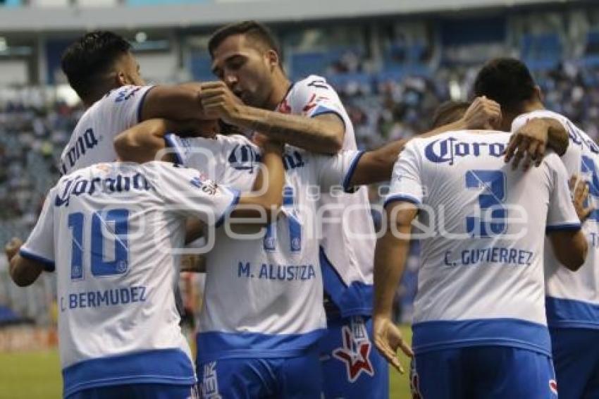 FÚTBOL . CLUB PUEBLA VS XOLOS