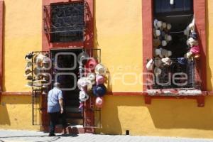 ECONOMÍA . COMERCIOS CHOLULA