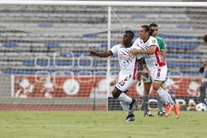 FÚTBOL . LOBOS BUAP VS XOLOS