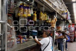 MERCADO MADERO