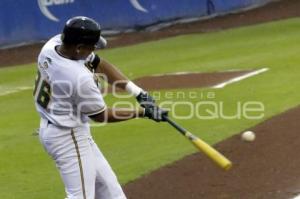 BÉISBOL . PERICOS VS DELFINES