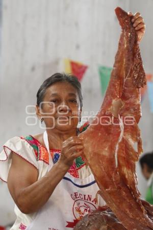 FERIA DE LA CECINA