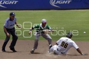 BÉISBOL . PERICOS VS DELFINES