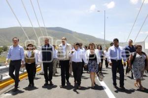 GOBIERNO . PUENTE TECAMACHALCO