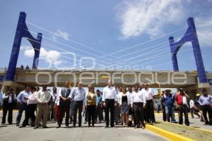 GOBIERNO . PUENTE TECAMACHALCO