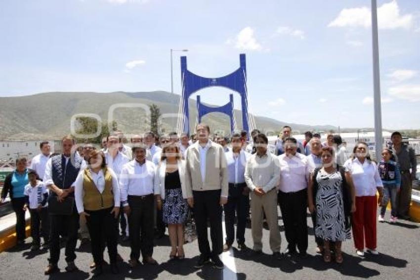 GOBIERNO . PUENTE TECAMACHALCO