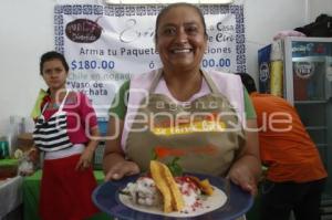 FERIA DEL CHILE EN NOGADA . CHOLULA