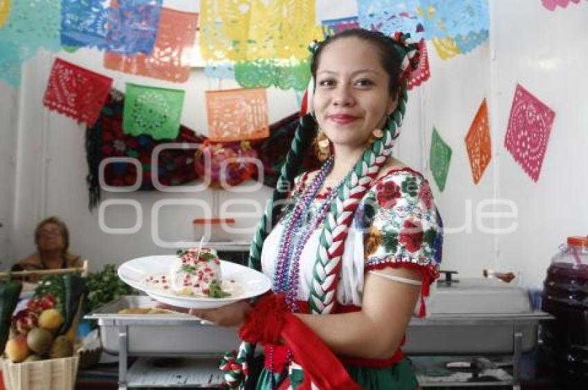 FERIA DEL CHILE EN NOGADA . CHOLULA