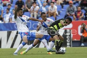 FÚTBOL . CLUB PUEBLA VS SANTOS