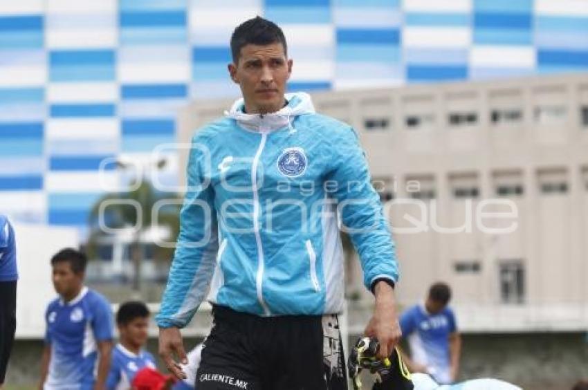 ENTRENAMIENTO . CLUB PUEBLA