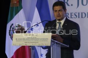 PRESIDENTE DE HONDURAS EN PUEBLA