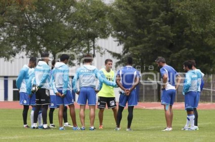 ENTRENAMIENTO . CLUB PUEBLA