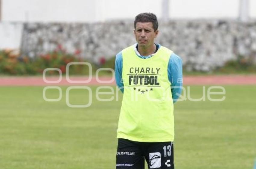 ENTRENAMIENTO . CLUB PUEBLA