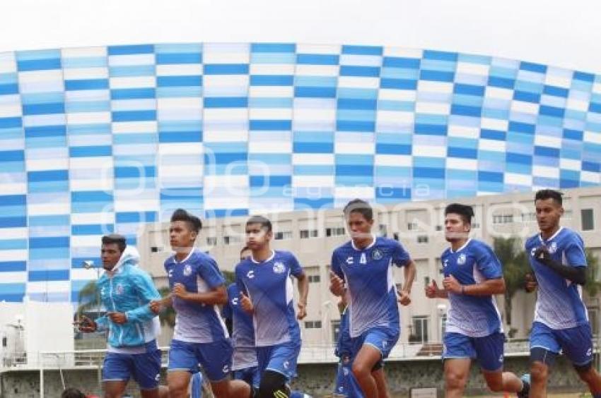 ENTRENAMIENTO . CLUB PUEBLA
