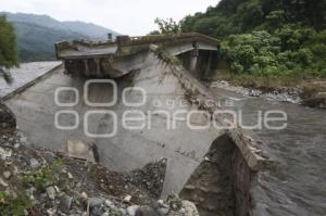 AFECTACIONES POR EARL . PUENTE DE PATLA