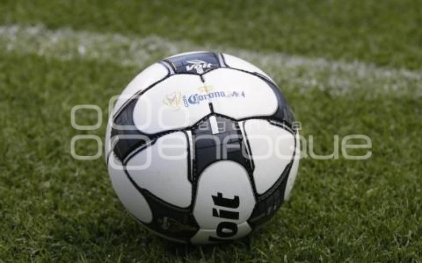 FÚTBOL . CLUB PUEBLA VS DORADOS