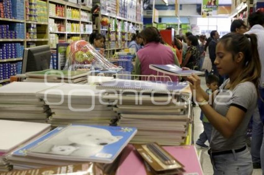 REGRESO A CLASES . PAPELERÍAS