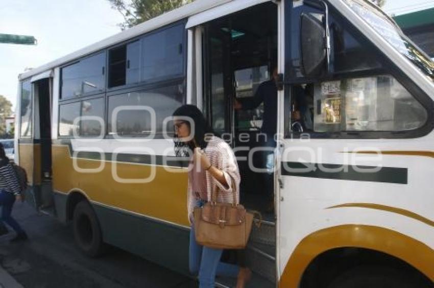 TRANSPORTE PÚBLICO