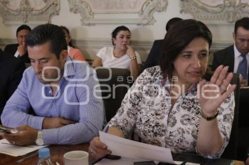 AYUNTAMIENTO . COMISIÓN HACIENDA PÚBLICA