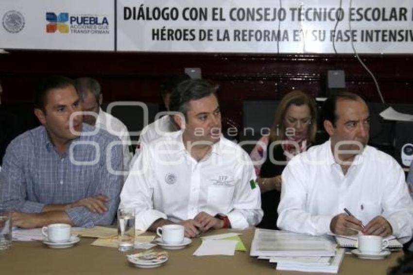 TITULAR SECRETARIA DE EDUCACIÓN