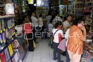 REGRESO A CLASES . ÚTILES ESCOLARES