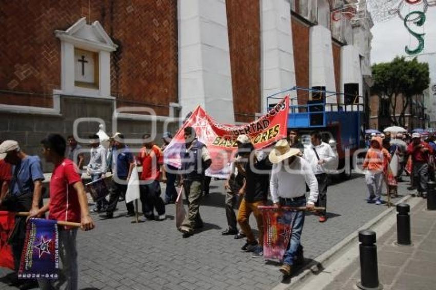 28 DE OCTUBRE . MANIFESTACIÓN