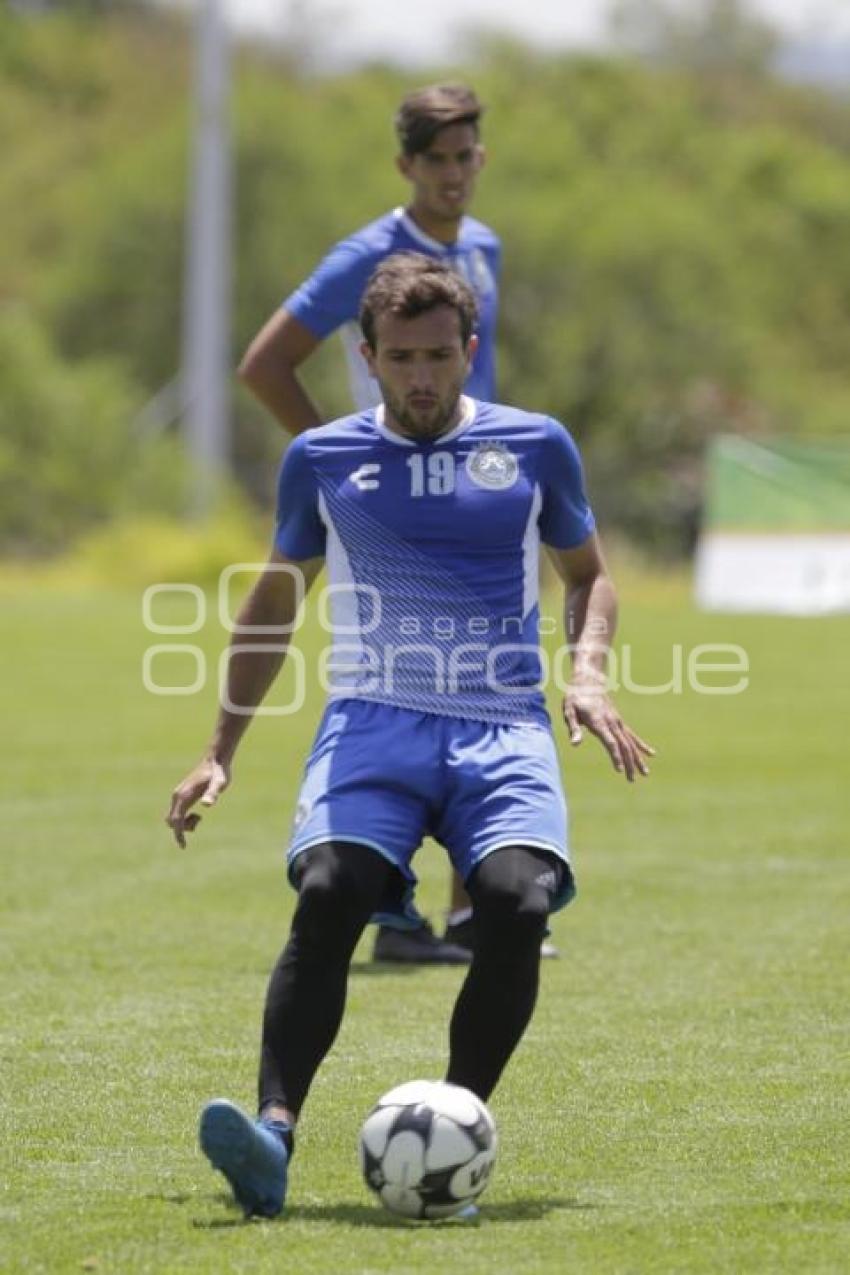 ENTRENAMIENTO . CLUB PUEBLA