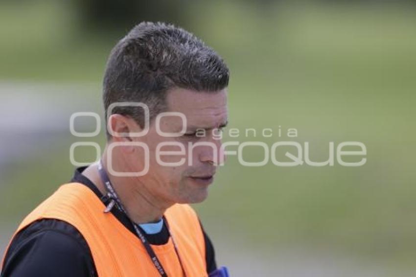 ENTRENAMIENTO . CLUB PUEBLA