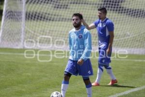 ENTRENAMIENTO . CLUB PUEBLA