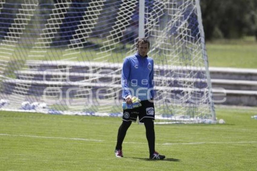 ENTRENAMIENTO . CLUB PUEBLA