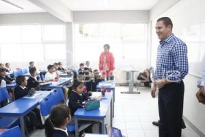 INAUGURACIÓN PRIMARIA ESTEBAN DE ANTUÑANO