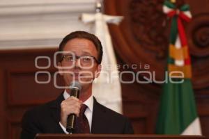 CONFERENCIA COLEGIO DEL ESPÍRITU SANTO A LA BUAP