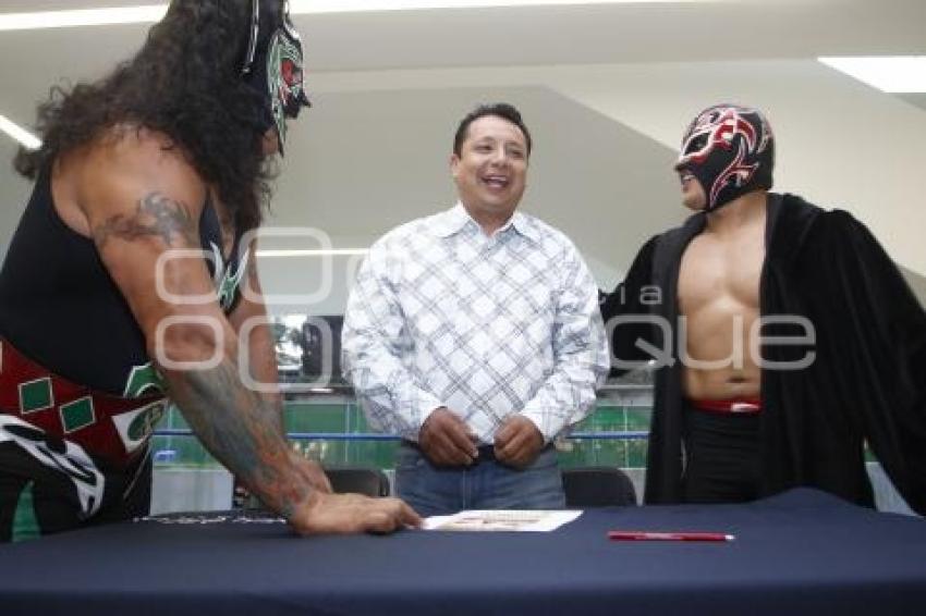 EXPOSICIÓN FOTOGRÁFICA ARENA MÉXICO