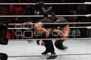 WWE LIVE
