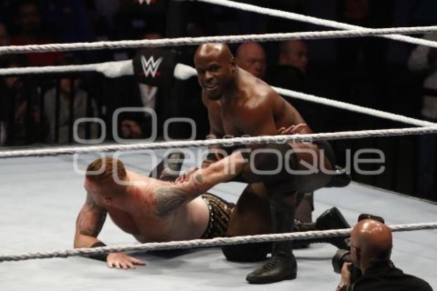 WWE LIVE