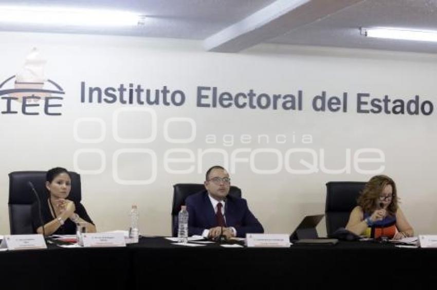 SESIÓN IEE